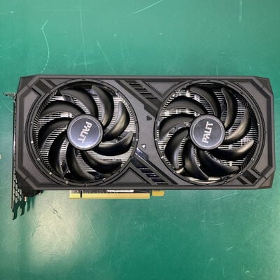 【神戸・三宮店】中古  Palit NE64060019P1-1070D (RTX4060 8GB) 158791 