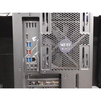 【前橋ｲﾝﾀｰｱｶﾏﾙ店】中古  自作デスクトップパソコン(i7 9700K/16GB/SSD500GB/HDD2TB/RTX2070/W11H) 4540001918 