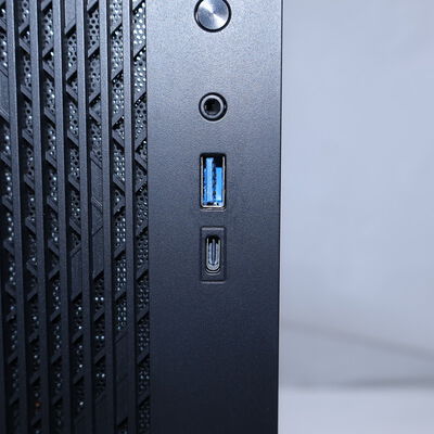 【通販センター】中古  MINISFORUM MINI PC 795S7(AMD Ryzen 9 7945HX/32GB DDR5 (PC5)/SSD500GB/なし/NVIDIA GeForce RTX 4060 8GB/Wi-Fi/W11H64 MAR) 204787 