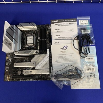 【横浜駅前店】中古  ASUS ROG STRIX B650-A GAMING WIFI (B650 AM5 ATX DDR5) 168290 