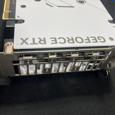 【大宮店】中古  ASUS DUAL-RTX4060TI-O8G-WHITE(RTX4060Ti 8G) 175548 