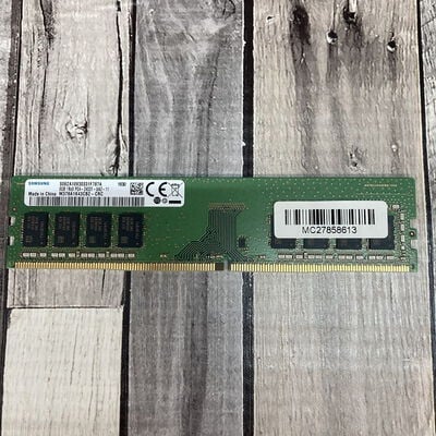 【広島店】中古  PC4-19200 8GB デスクトップ用_ 184886 
