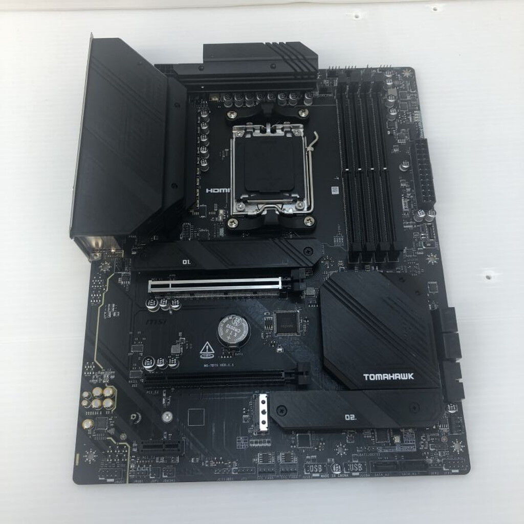 中古 MSI MAG B650 TOMAHAWK WIFI (B650 AM5 ATX DDR5) 5230001088