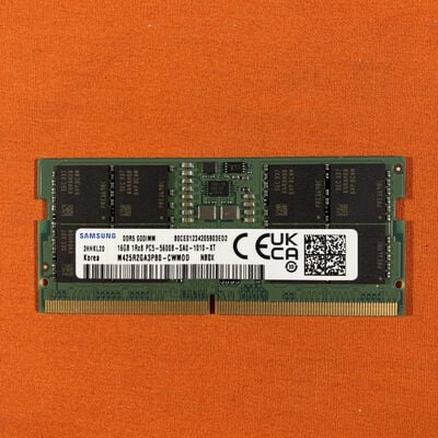 【なんば店】中古  PC5-44800 16GB ノート用 178698 