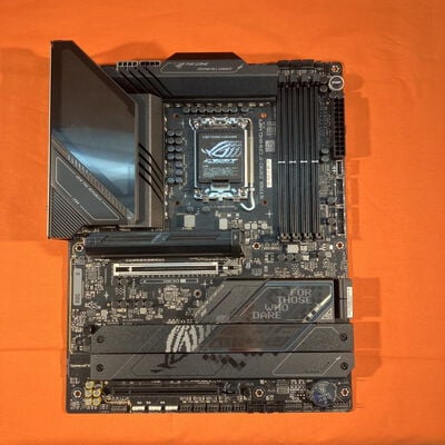 【なんば店】中古  ASUS ROG STRIX Z890-F GAMING WIFI(Z890 1851 ATX DDR5) 172176 