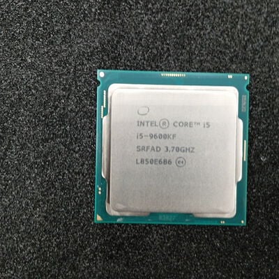 【大須店】中古  INTEL Core i5-9600KF (1151/3.70GHz/9M/C6/T6) 139477 