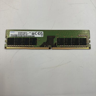 【なんば店】中古  Samsung M378A2G43AB3-CWE(DDR4 PC4-25600 16GB) 147975 