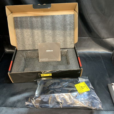 【横浜駅前店】中古  ASRock RX7700XT CL 12GO RX7700XT Challenger OC (RX7700XT 12G) 162739 