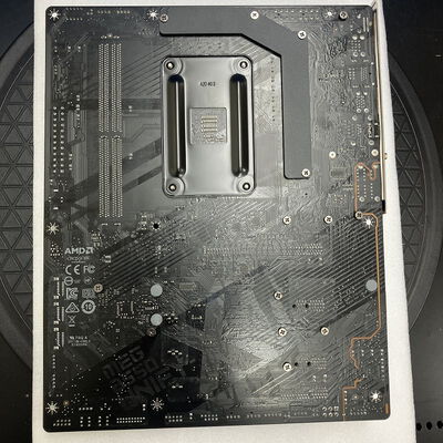 【新潟店】中古  MSI MEG B550 UNIFY-X (B550 AM4 ATX DDR4) 3290006288 