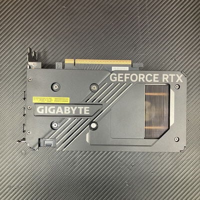 【富士青葉店】中古  GIGABYTE GV-N5060WF2MAX OC-8GD (RTX5060 8G) 188972 