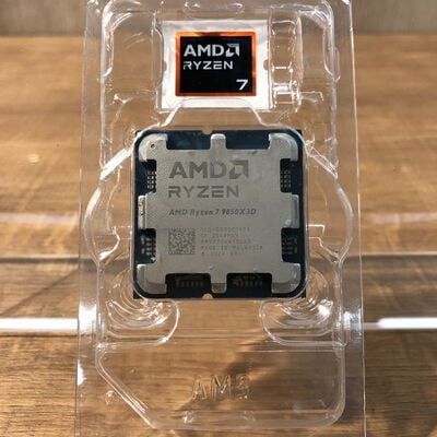 【姫路店】中古  AMD Ryzen 7 9850X3D (AM5/4.7/104M/C8/T16/120W) 188690 