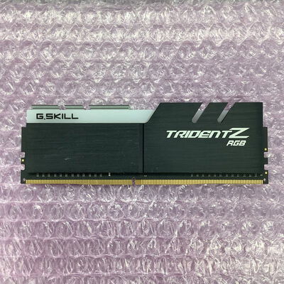 【堺七道店】中古  PC4-25600 8GB デスクトップ用(DDR4-3200) 140727 