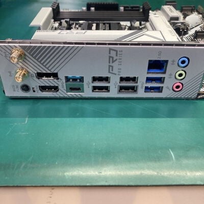 【千葉店】中古  ASRock B650M Pro RS WiFi (B650 AM5 mATX DDR5) 3250005641 