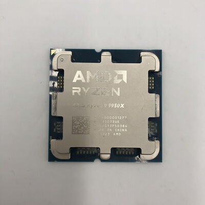 【盛岡都南店】中古  AMD Ryzen 9 9950X (AM5/4.3GHz/80M/C16/T32/170W) 169024 