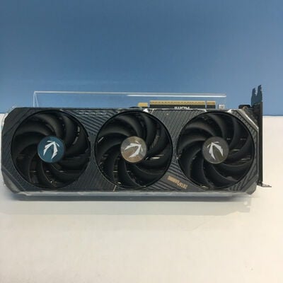 【博多店】中古  ZOTAC ZT-B50700D-10P SOLID (RTX5070 12GB) 176910 
