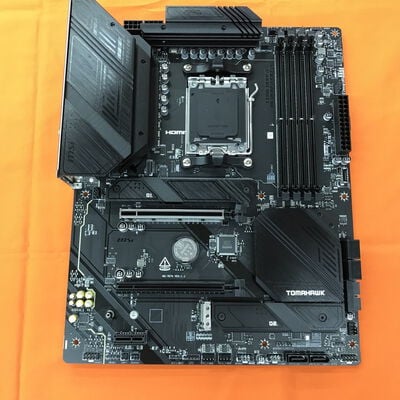 【なんば店】中古  MSI MAG B650 TOMAHAWK WIFI (B650 AM5 ATX DDR5) 152770 