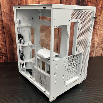 【富士青葉店】中古  NZXT CC-H61FW-R1(H6 Flow RGB WH ATX ｶﾞﾗｽ) 5070002322 