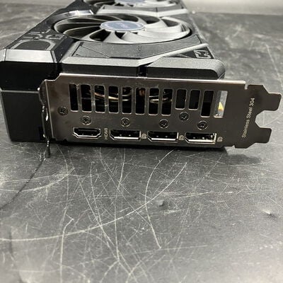 【大須店】中古  ASUS DUAL-RX7800XT-O16G (RX7800XT 16GB) 3120024264 