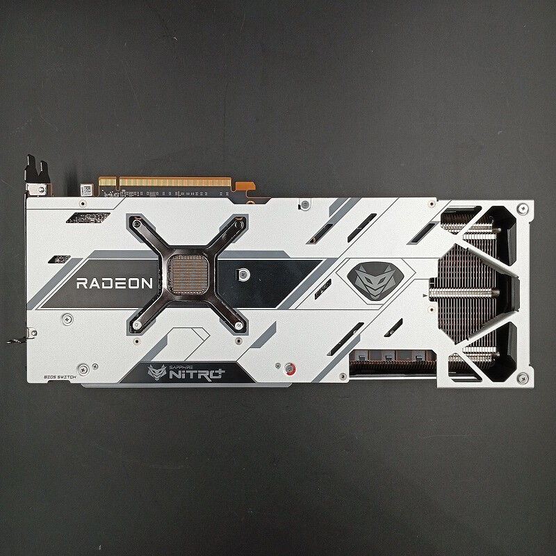 中古 SAPPHIRE NITRO+ Radeon RX 6950 XT GAMING OC 16G GDDR6