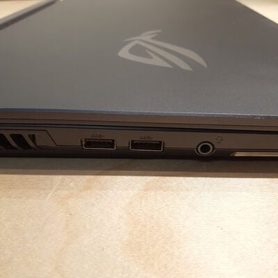 【鹿児島店】中古  ASUS ROG Strix G513IE(Ryzen 7 4800H/16GB/SSD500GB/RTX3050Ti/W11P) 4700000831 