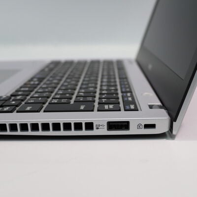 【札幌店】中古  NEC VersaPro タイプVB PC-VKM17BZG4 (Core i5 8350U/8GB/SSD256GB/-/オンボード/12.5/1366x768/Wi-Fi/WEBCAM/W11H64 MAR) 186114 