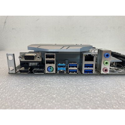 【京都店】中古  ASRock B550M Pro4 (B550 AM4 mATX DDR4) 142938 