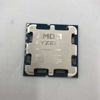 【盛岡都南店】中古  AMD Ryzen 7 9700X (AM5/3.8GHz/40M/C8/T16/65W) 169022 