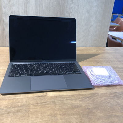 【姫路店】中古  Apple MacBook Air 2020 A2337 (Apple M1/16GB/SSD 512GB/13.3/2560 x 1600 Retina/Wifi) 190483 