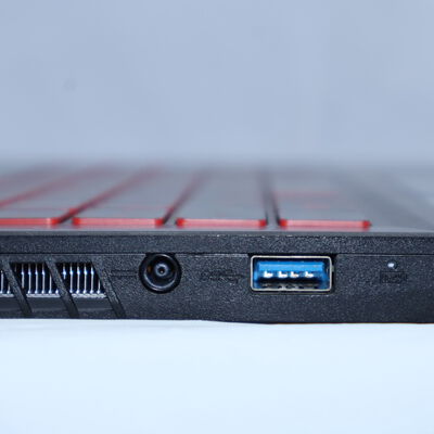 【通販センター】中古  msi notebook PC MS-16R7 (Core i7-12650H/16GB/Arc A370M Graphics 4GB) 202826 