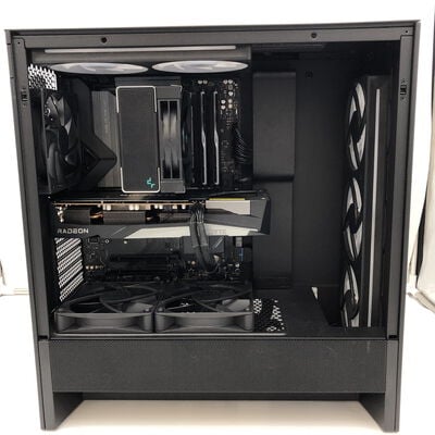 【福井日之出店】中古  自作ゲーミングデスク(Ryzen 5 9600X/32GB/SSD1TB/RX7600/W11H) 5200000544 