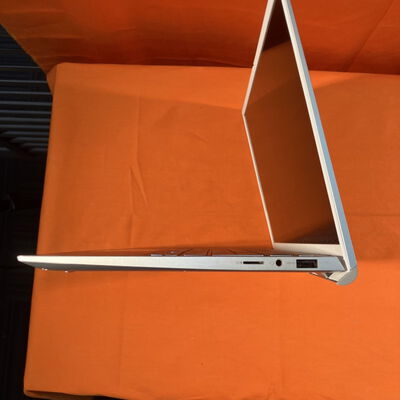 【なんば店】中古  DELL Inspiron 7300 (i7-1165G7/16GB/SSD1TB/MX350/WLAN/13.3FHD) 3280022101 