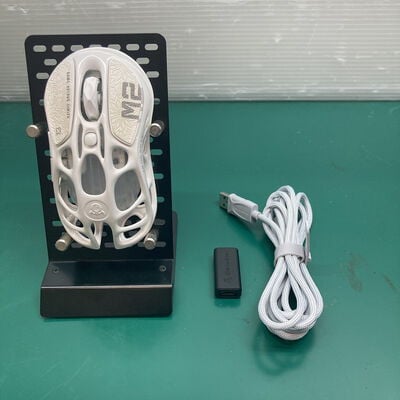 【浦添城間店(沖縄)】中古  GravaStar MERCURY M2 ワイヤレス ゲーミングマウス 白 4780001694 