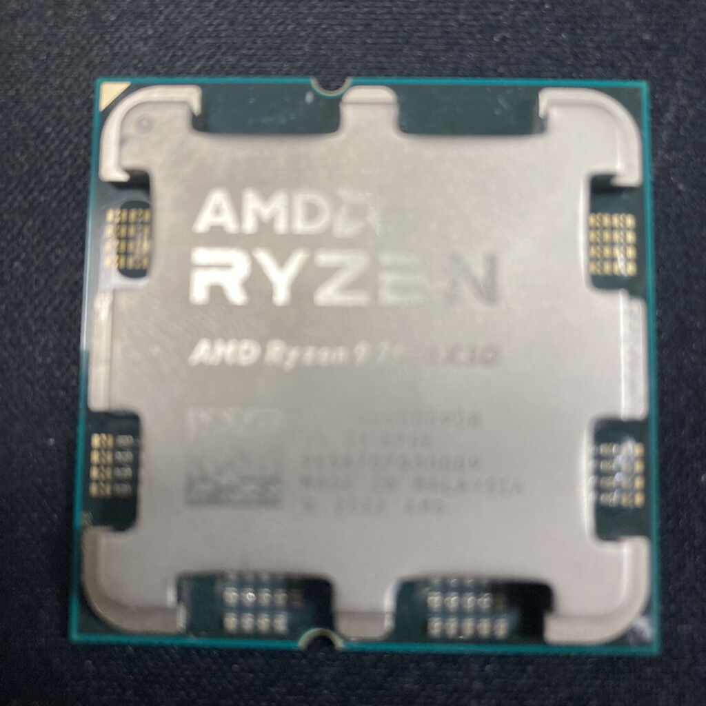 中古 AMD Ryzen 9 7950X3D (AM5/4.2/144M/C16/T32/120W) 156788