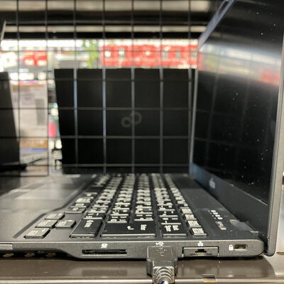 【宮崎恒久店】中古  FUJITSU LIFEBOOK U9310/E (INTEL Core i5 10310U 1.7GHz/16GB/SSD512GB/-/オンボード/13.3/1920x1080/Wi-Fi/WEBCAM/W11H64) 179543 