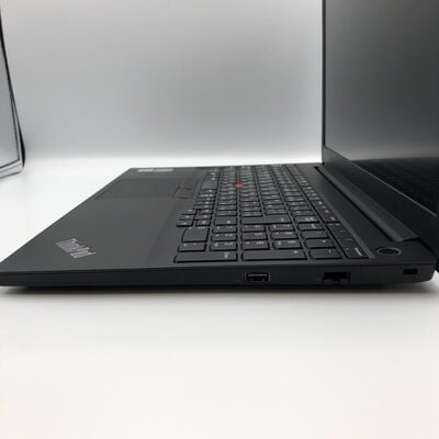 【甲府飯田店】中古  Lenovo ThinkPad E15 20RE-S28H00 (Intel Core i5 10210U 1.60GHz/16GB/SSD256GB/-/オンボード/15.6/1920x1080/GbE/Wi-Fi/WEBCAM/W11H) 193760 