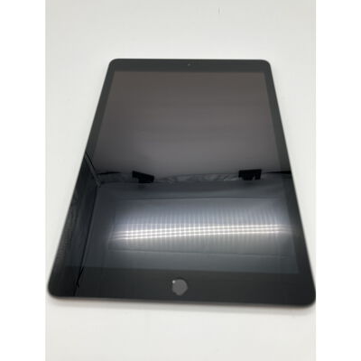 【秋葉原本店】中古  Apple iPad 10.2インチ (第8世代/2020) Wi-Fi 32GB スペースグレイ MYL92J/A 143620 