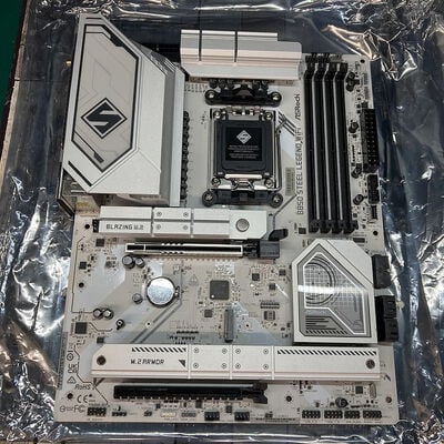 【広島店】中古  ASRock B850 Steel Legend WiFi (B850 AM5 ATX DDR5) 175464 