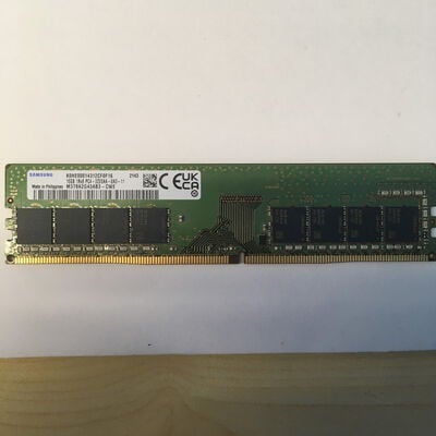 【博多店】中古  PC4-25600 8GB デスクトップ用(DDR4-3200) 140727 