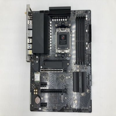 【盛岡都南店】中古  ASRock B650 PG Lightning WiFi (B650 AM5 ATX DDR5) 4580001576 