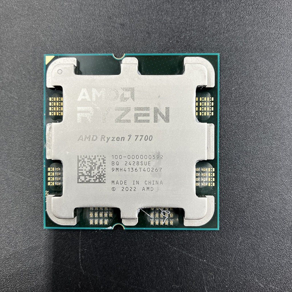 【中古】AMD Ryzen 7 7700 CPU 中古】AMD Ryzen 7 7700 (3.8GHz/TC:5.3GHz) bulk AM5/8C/16T/L3