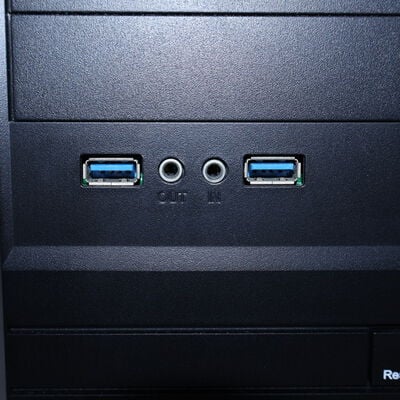 【通販センター】中古  THIRDWAVE Magnate EM041(Intel Core i5 8400/16GB DDR4 (PC4)/SSD500GB/なし/オンボード/W11H64 MAR) 204451 