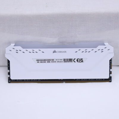 【通販センター】中古  PC4-25600 8GB デスクトップ用(DDR4-3200) 140727 