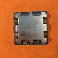 中古  AMD Ryzen 7 7700X (AM5/4.5GHz/40M/C8/T16/105W 152463 