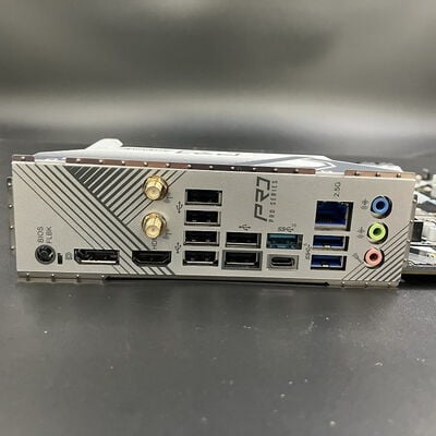 【大須店】中古  ASRock B650 Pro RS WiFi (B650 AM5 ATX DDR5) 3120022345 