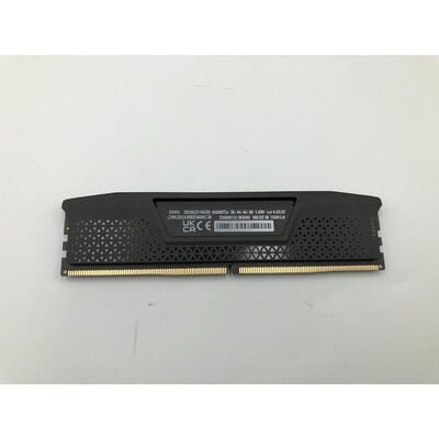 【水戸赤塚店】中古  CMK32GX5M2E6000C36(PC5-48000 16GB デスクトップ用) 4680002485 