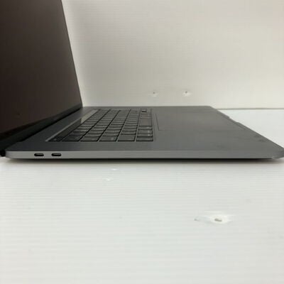 【徳島住吉店】中古  Apple MacBook Pro 16インチ (i7 2.6GHz/512GB/16GB/5300M 4GB ) シルバー MVVL2J/A (Late 2019) 141359 