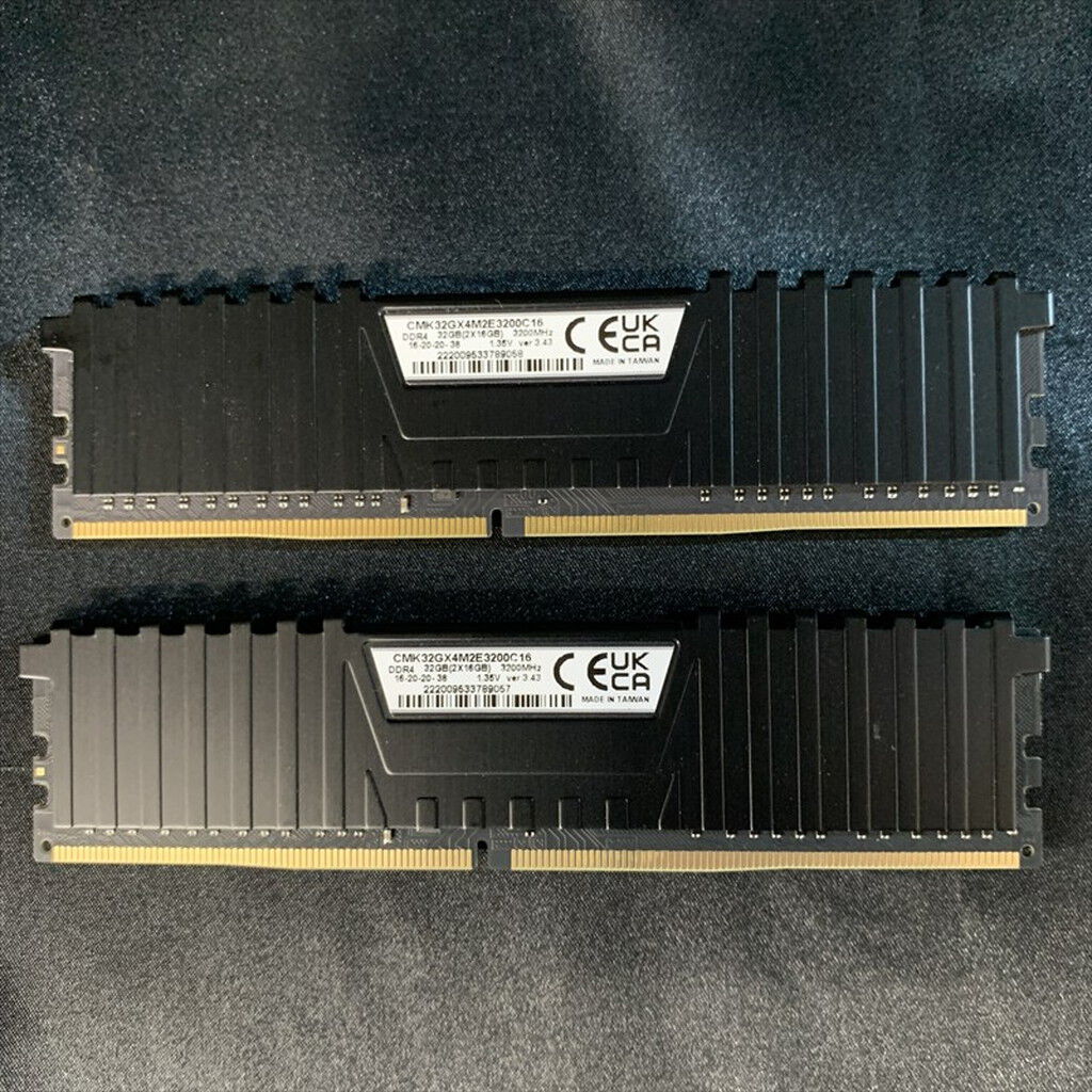 中古 16GB 2枚組(合計32GB) PC4-25600/DDR4-3200 デスクトップ用