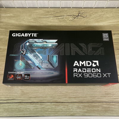 【広島店】中古  GIGABYTE GV-R9060XTGAMING OC-16GD (RX9060XT 16G) 179900 