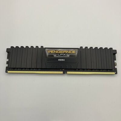 【秋葉原本店】中古  PC4-21300 8GB デスクトップ用(DDR4-2666) 126165 