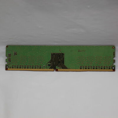 【通販センター】中古  PC4-21300 8GB デスクトップ用(DDR4-2666) 126165 